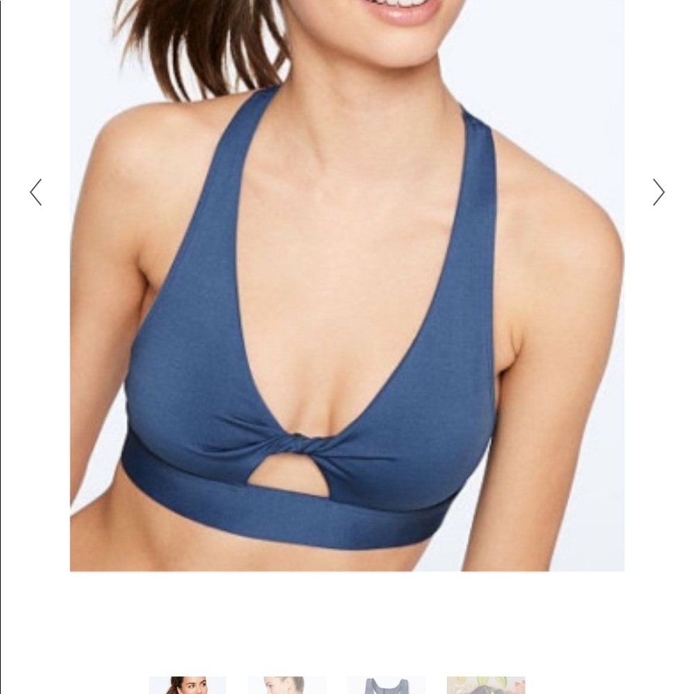 Sports bra